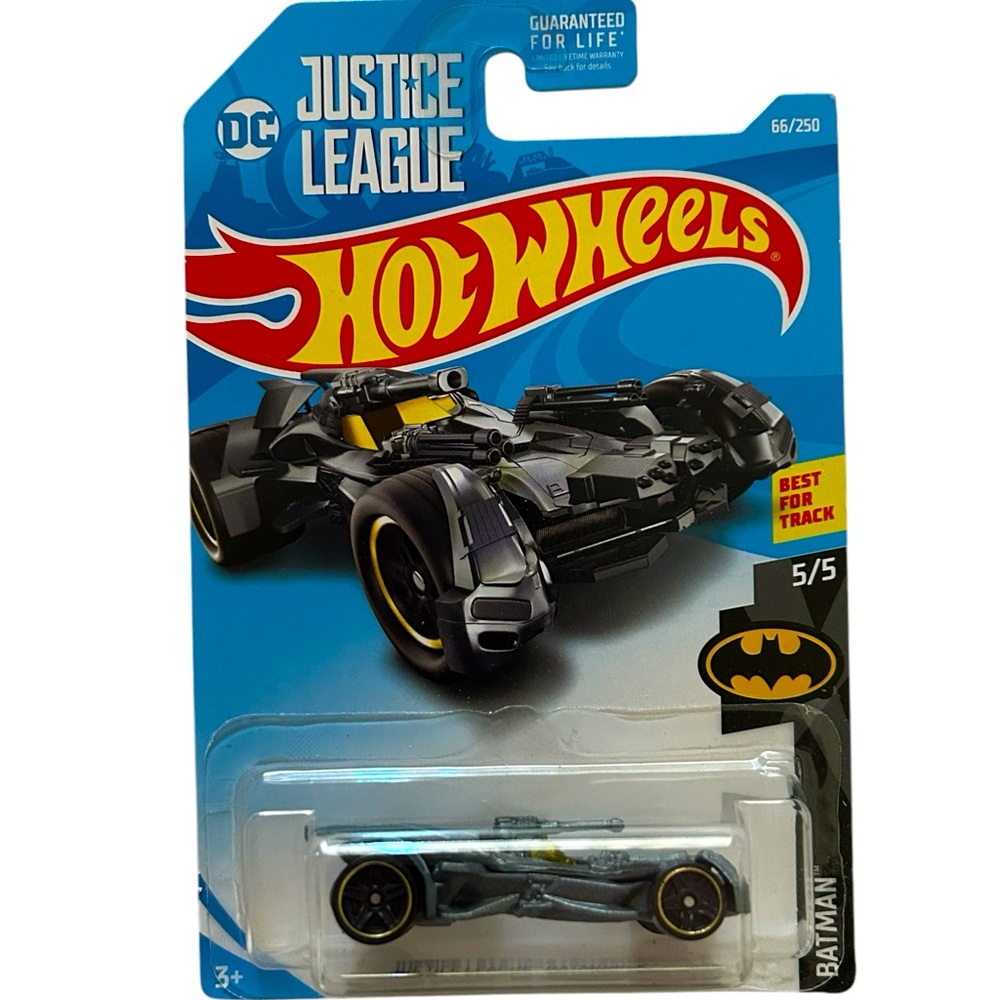 2017 Hot Wheels Justice League Batmobile Batman 1/5 Black 66/250 NIP